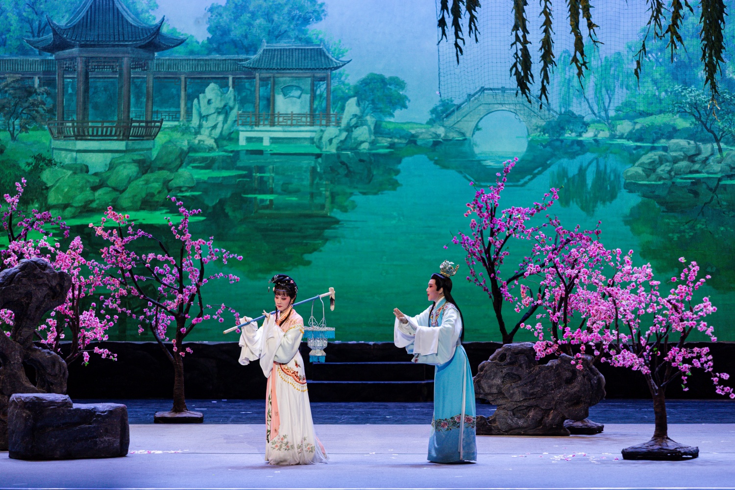 IMG_08510425、0426【新闻】梦金陵,化蝶飞——越剧《红楼梦》《梁山伯与祝英台》讲堂上演摄影@尚士博.jpg