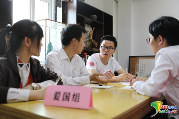 http://news.youth.cn/wztt/201904/W020190420632268689092.png